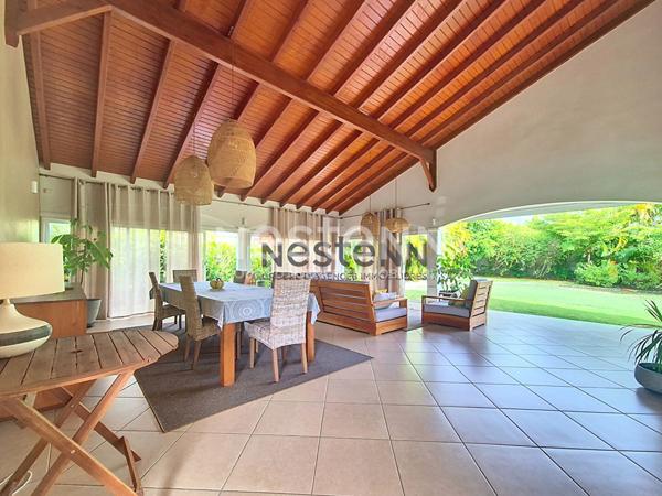 A VENDRE MAISON F4 RECENTE A SAINTE-MARGUERITE AU MOULE