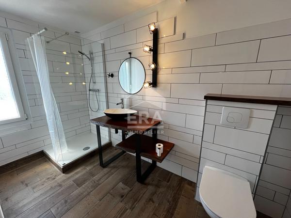A LOUER Entraigues Sur La Sorgue 5 pièce(s) 103 m²