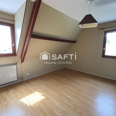 Maison d'environ 93 m2 au coeur d'un petit village