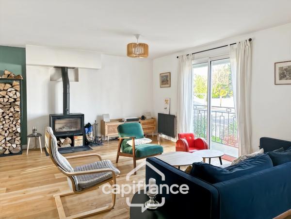 Maison rénovée de 102 m² avec sous-sol aménageable et jardin, quartier Rompsay – Périgny