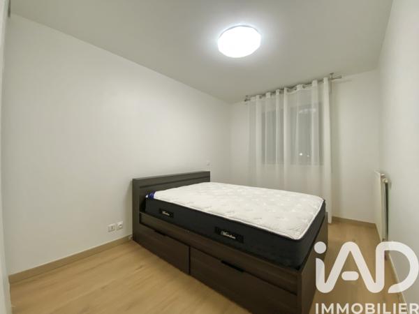 Location appartement 3 pièces 62 m² Aubervilliers