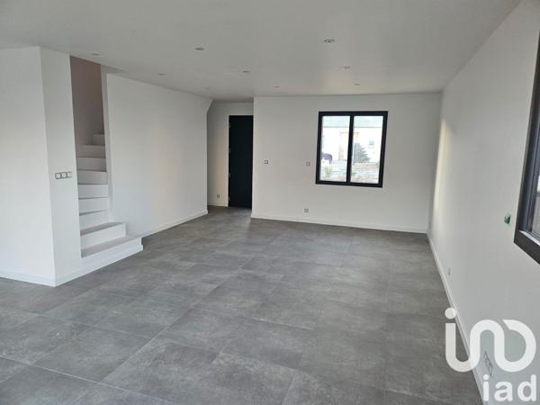 Maison à vendre 6 pièces 147 m² Boigny-sur-Bionne