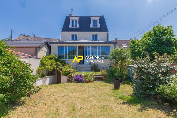 Sartrouville - Les Dix Arpents - Maison 8 pièces 170 m2 €990 000 ** - Référence 9441