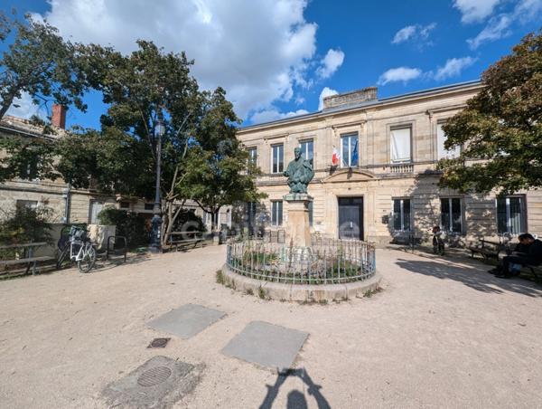 Appartement à vendre 2 pièces - Bordeaux La Bastide (33) - Jardin Botanique - Place Stalingrad - Au calme