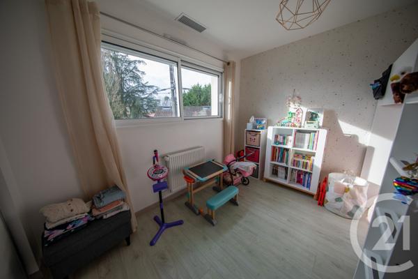 Maison à vendre  5 pièces - 105 m2 LE TAILLAN MEDOC - 33