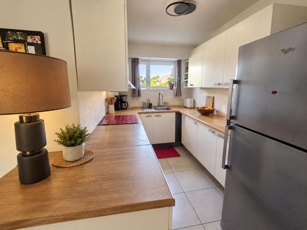 Appartement
         2 pièces
        - 50 m² Exclusivité 137 000 € *