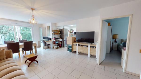 COLOMIERS CENTRE MAISON T4 83.50m² avec jardin et 2 parkings!