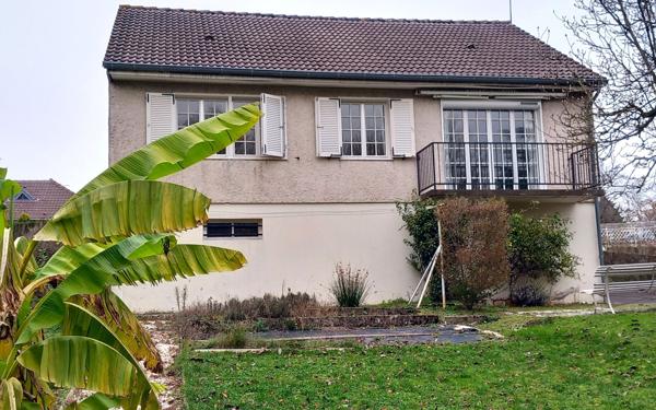 Maison à vendre    5 pièces •  Blanzy