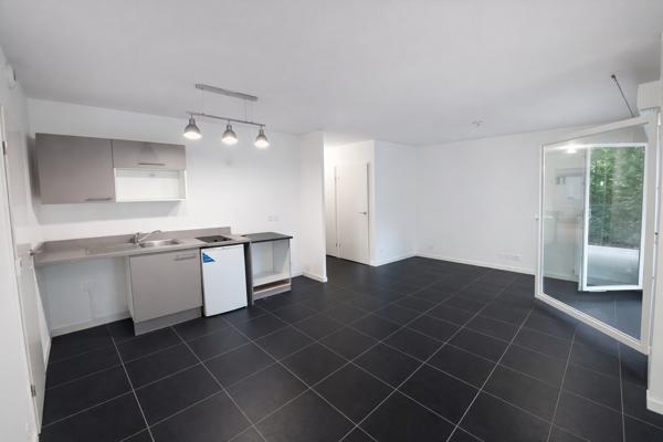 Appartement TASSIN LA DEMI LUNE 52.96 m²