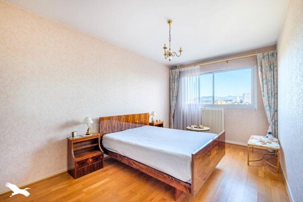 Appartement à vendre |                                       Tassin-la-Demi-Lune |                                        4 pièces  |  100 m²