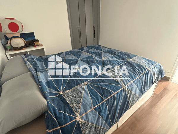 Location Appartement 2 pièces 33.24 m² - 74 RUE DE LA TERRAUDIERE Niort 79000