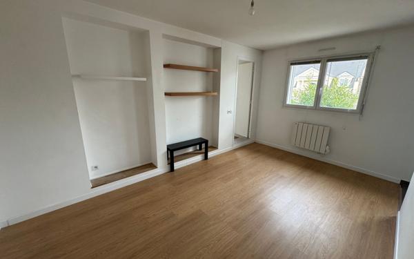 Appartement à vendre    2 pièces •  Drancy