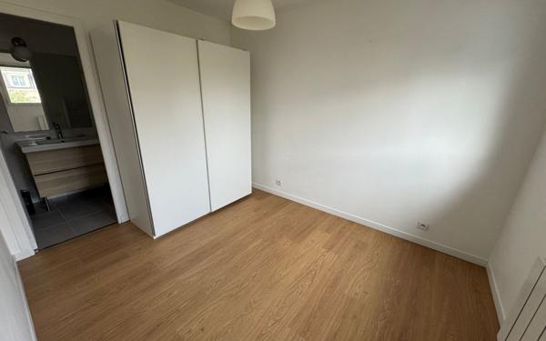 Appartement à vendre    2 pièces •  Drancy