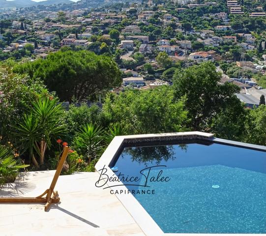 Villa contemporaine récente d’exception – Piscine à débordement, vue panoramique, calme et proximité du port, des plages – VAR Le Lavandou, quartier résidentiel prisé