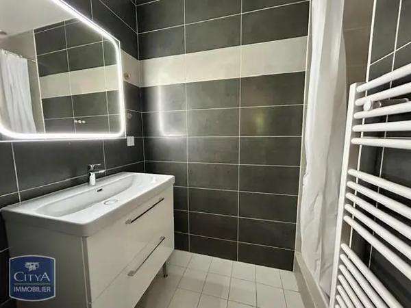 Maison à louer 5 pièces 114.46m² Joué-lès-Tours (37300)