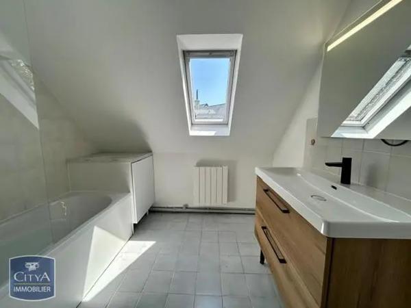 Maison à louer 5 pièces 114.46m² Joué-lès-Tours (37300)