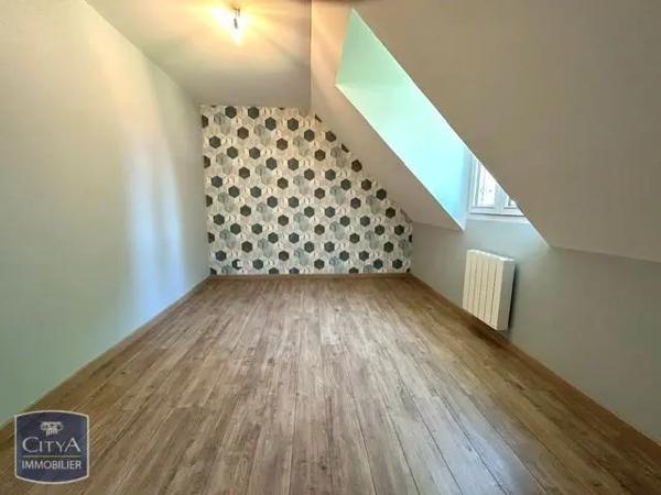 Maison à louer 5 pièces 114.46m² Joué-lès-Tours (37300)