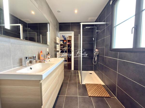 Maison à vendre 5 pièces de 125 m²