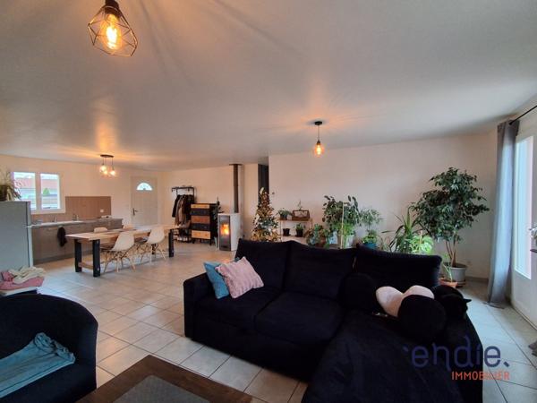 SOUS OFFRE - Plain-pied T4 récent de 102m² dans une impasse.