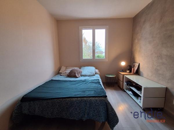 SOUS OFFRE - Plain-pied T4 récent de 102m² dans une impasse.