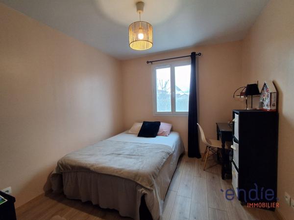 SOUS OFFRE - Plain-pied T4 récent de 102m² dans une impasse.