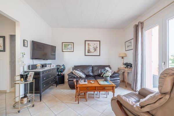 Maison T5 avec garage et jardin