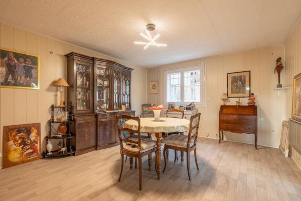 Maison T5 avec garage et jardin