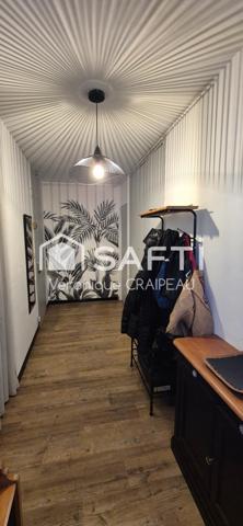 Appartement T3 bien entretenu dans résidence sécurisée proche tous services.