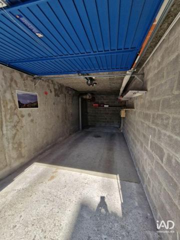 Location parking 12 m² Orléans