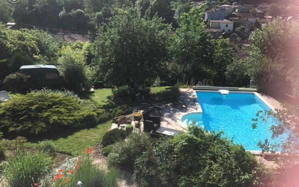 Maison à vendre    6 pièces •  Mauléon-Barousse