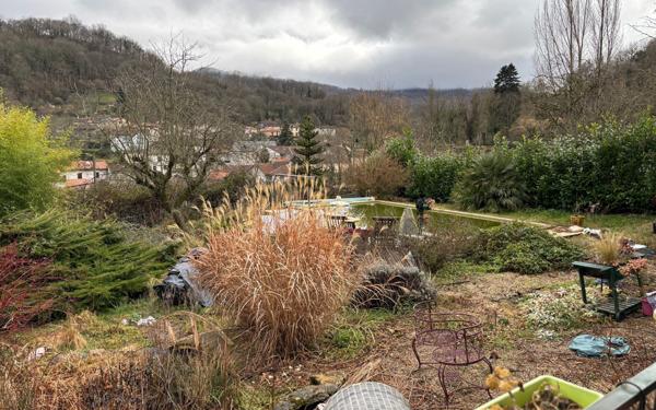 Maison à vendre    6 pièces •  Mauléon-Barousse