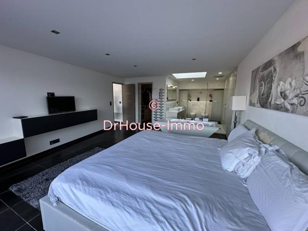 Maison à vendre 6 pièces de 206 m²