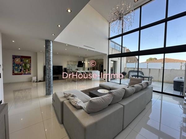 Maison à vendre 6 pièces de 206 m²