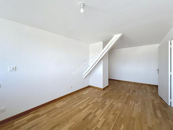 À vendre : Appartement spacieux de 4 pièces au coeur de Poitiers !