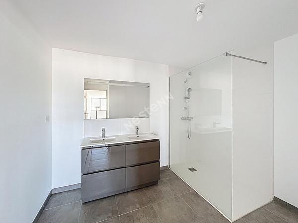 À vendre : Appartement spacieux de 4 pièces au coeur de Poitiers !