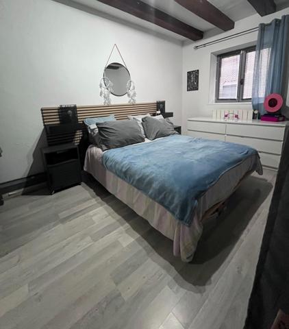 Maison 1900 , pleine de charme, proche commodités