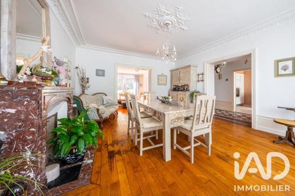 Maison à vendre 6 pièces 298 m² Gray