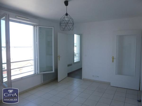 Appartement à vendre 1 pièce 34m² Corbeil-Essonnes (91100)