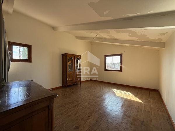 A VENDRE 13400 AUBAGNE MAISON TYPE 6 DE 150M² SUR 390 M² DE JARDIN GARAGE