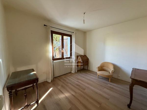 A VENDRE 13400 AUBAGNE MAISON TYPE 6 DE 150M² SUR 390 M² DE JARDIN GARAGE