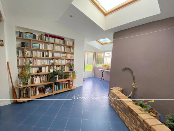 Maison à vendre SAINT GILLES CROIX DE VIE (85) Maison plain-pied de 97 m2, parcelle 570 m2, abri voiture et annexes