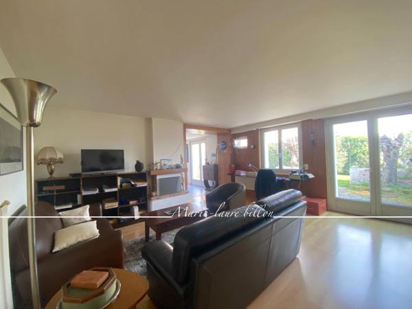 Maison à vendre SAINT GILLES CROIX DE VIE (85) Maison plain-pied de 97 m2, parcelle 570 m2, abri voiture et annexes