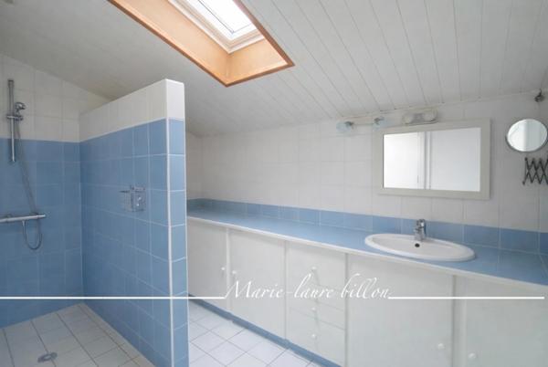 Maison à vendre SAINT GILLES CROIX DE VIE (85) Maison plain-pied de 97 m2, parcelle 570 m2, abri voiture et annexes