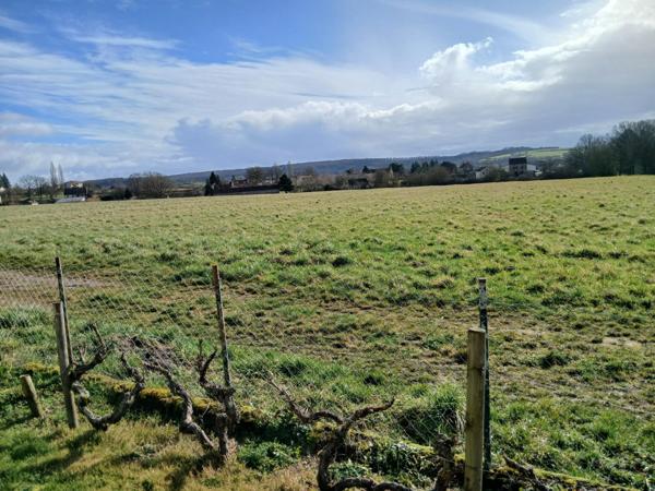 Nouveau Epinac Maison 87 m2 environ sur sous sol avec terrain