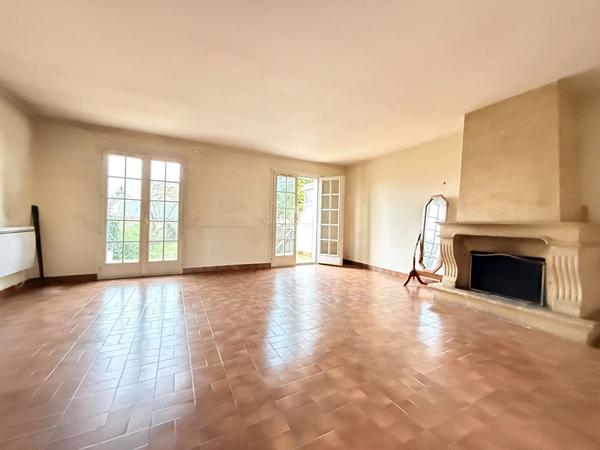 Maison Conflans Sainte Honorine 6 pièce(s) 105 m2 325 000 € **  - Référence  7348