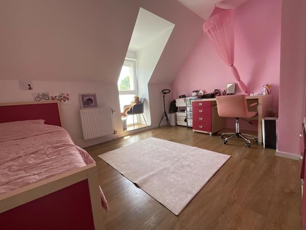 Maison à vendre 7 pièces LUISANT (28)