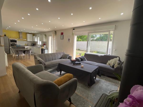 Maison à vendre 7 pièces LUISANT (28)