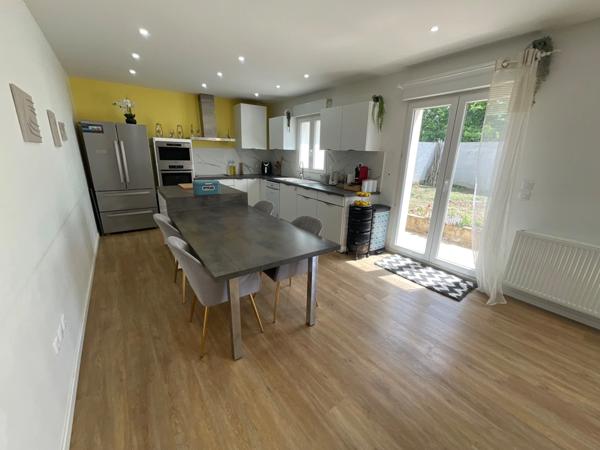 Maison à vendre 7 pièces LUISANT (28)