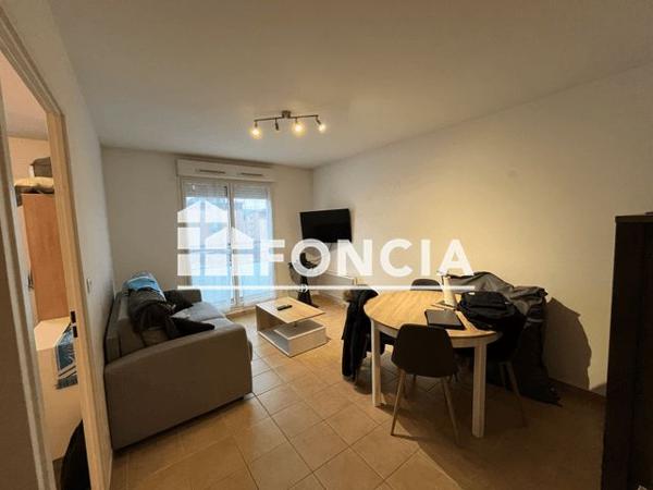 Location Appartement 2 pièces 36.94 m² - 16 ALLEE CECILE DE NORMANDIE Caen 14000