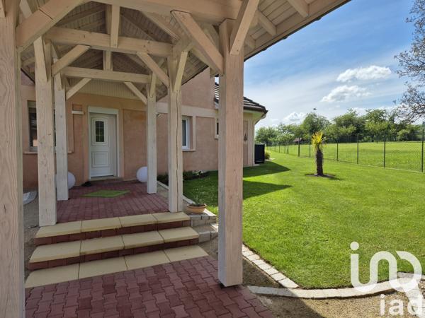 Maison à vendre 4 pièces 208 m² Monthureux-sur-Saône